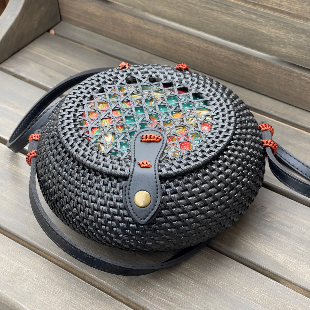 Black Round rattan shoulder bag